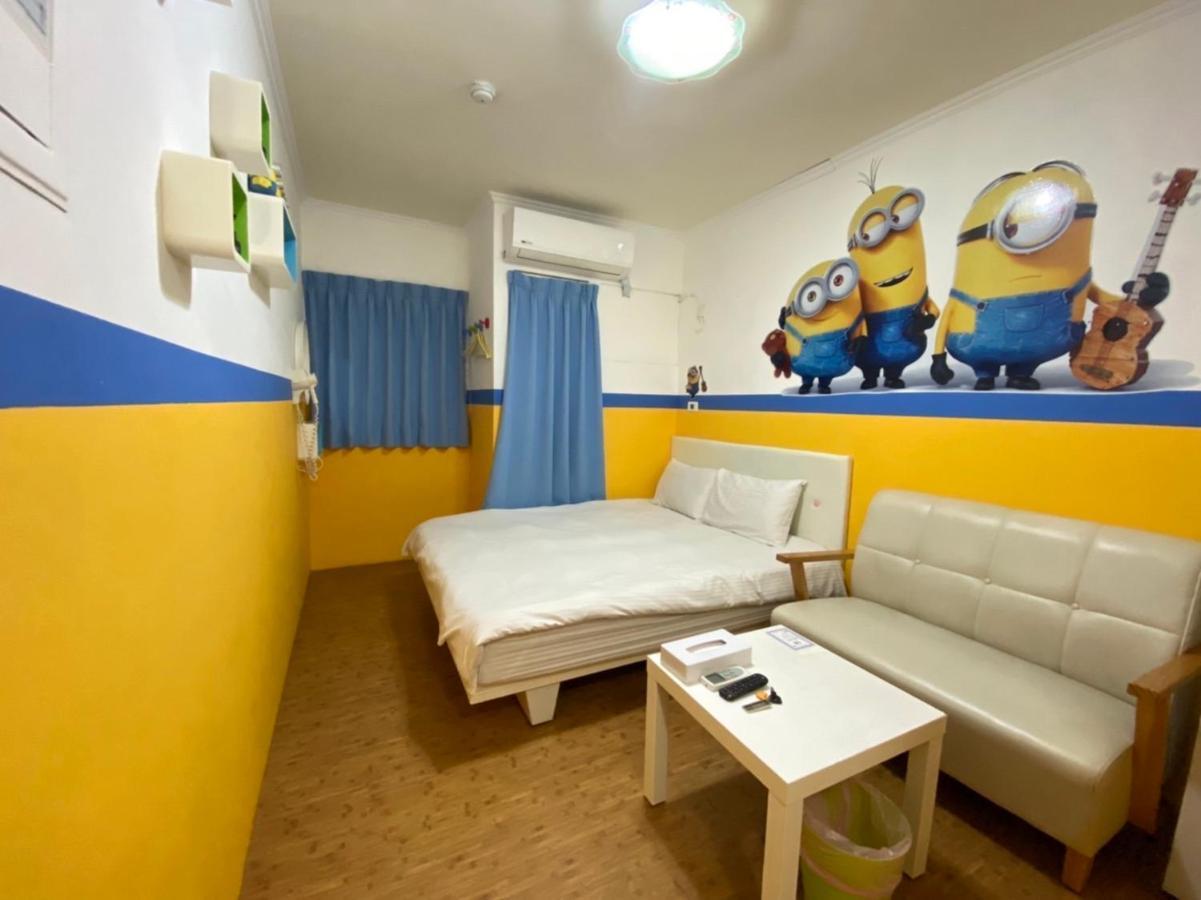 Fj Minihouse Appartamento Taichung Esterno foto