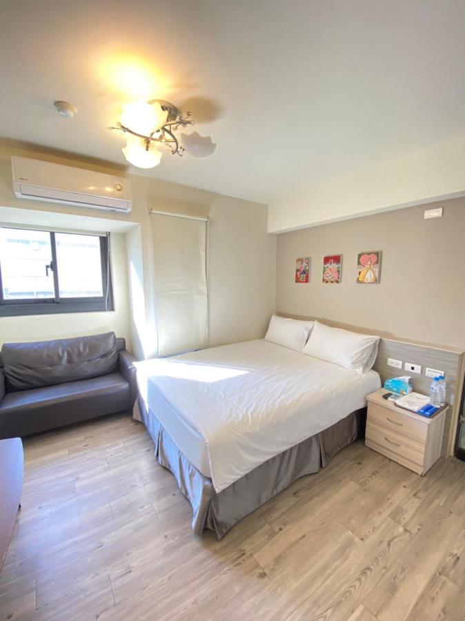 Fj Minihouse Appartamento Taichung Esterno foto